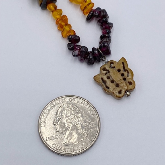 Sterling Silver Amber, Tiger Eye, Garnet Chip Beaded Necklace Butterfly Pendant - Picture 7 of 11